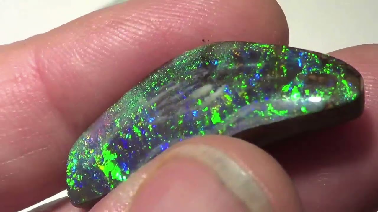 ボルダーオパール 24.3ct - オパール専門店 Flashfire-Opals-Japan