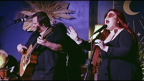 Alice Armstrong & Matt Long - 'Overtime' Live at t...