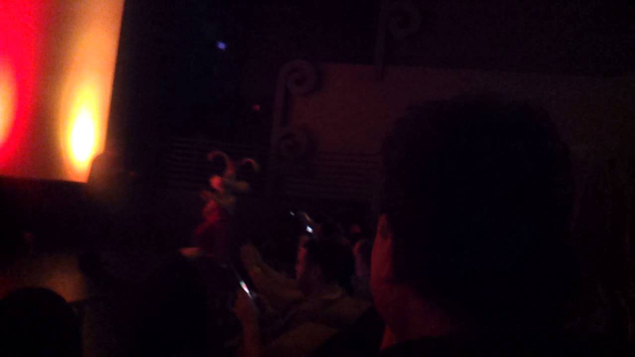 Roger Rabbit suprises at audience. - YouTube