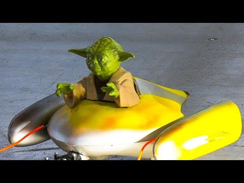 INCREDIBLE RC FLIGHT MODEL PODRACER WITH YODA - JEDI MASTER FROM STAR WARS!!