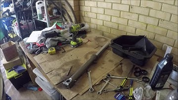Honda CBR250R MC19 Part 31 - Rebuilding The Left Hand Front Fork