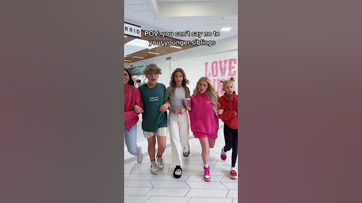 WHEN YOU CAN’T SAY NO TO YOUR YOUNGER SIBLINGS… 😵 #shorts