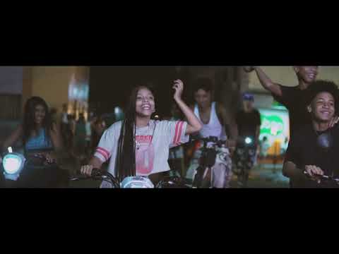 LA TUKITI ( VIDEO OFICIAL ) KI KI RI KI KI Y AHORA TE VAMOS A PEGAR EN CUBA.
