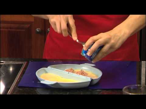 Video: Omelet Memasak Cepat Di Dalam Ketuhar Gelombang Mikro