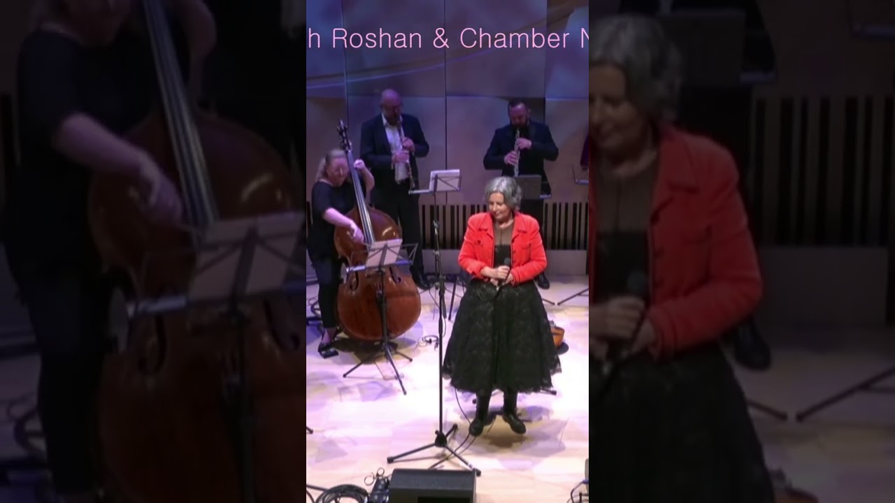 Ruth Roshan & Chamber Noir live and in full flight. Full song 