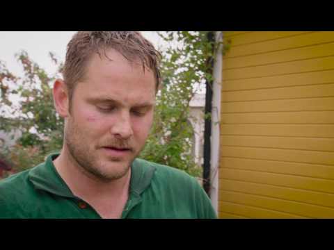 Video: Hvordan bruker du en hydraulisk slangepresser?