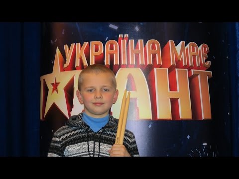"Ukraine Got Talent - 5" - Drummer Daniel Varfolomeyev 9 years - 30.03.2013 - Drum Solo
