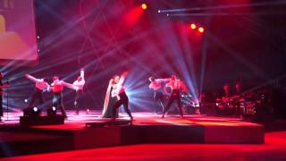 Leona Lewis - Bleeding Love Live (Art On Ice, Stockholm 2013)