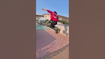 Schaatsstunt, probeer het niet zonder enige training #skaten #vaardigheden #skater #skateboarden ...