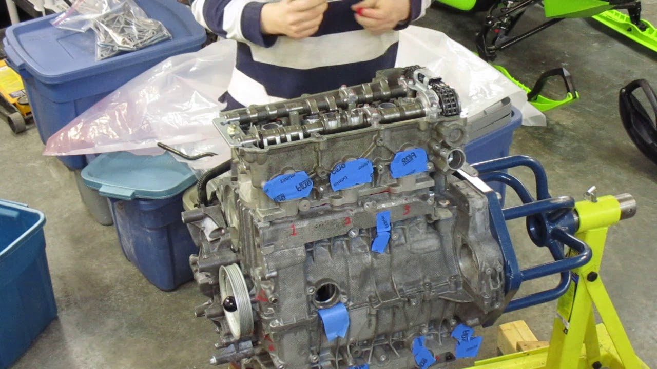 37 Porsche Cayman S Engine Rebuild torquing camshaft 13 YouTube