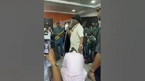 WASIU AYINDE PRAYS FOR PASUMA