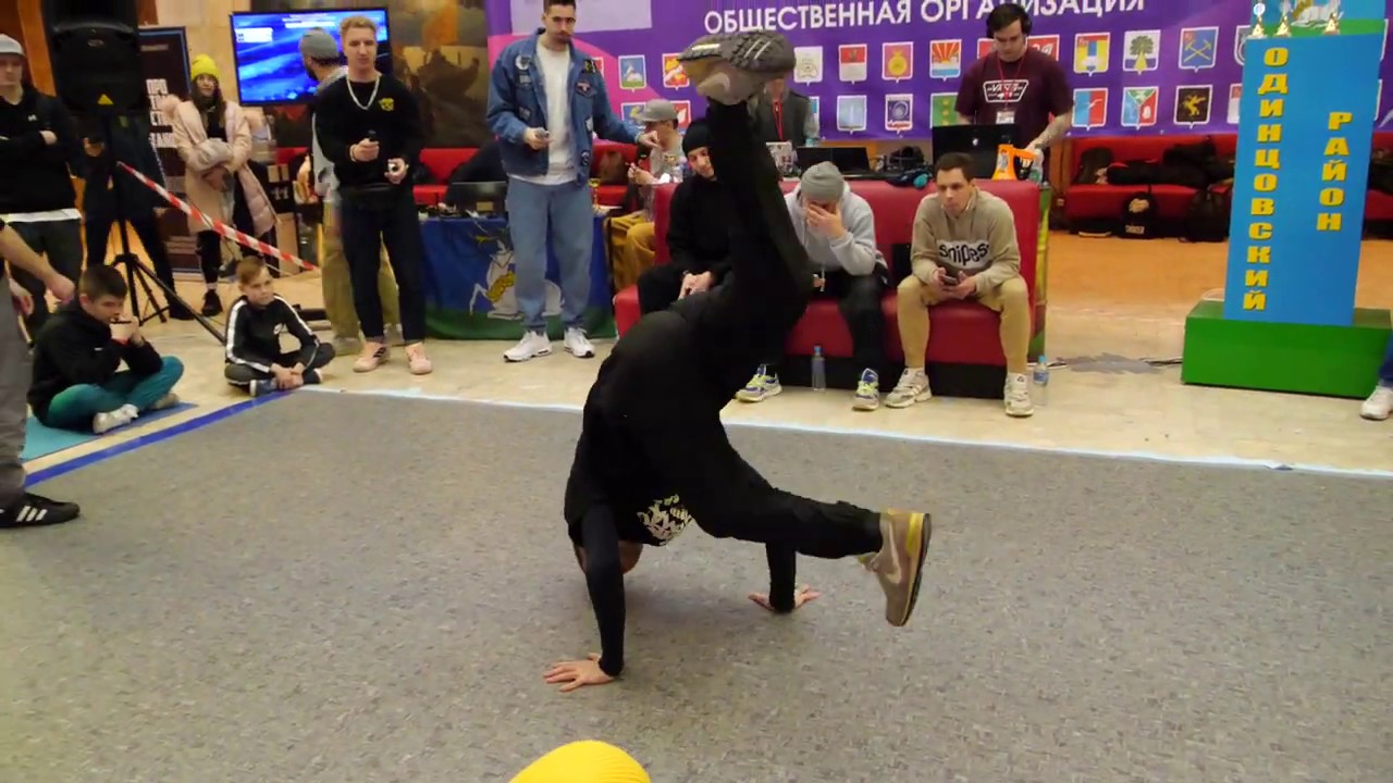 отбор 19+ bboy FROST vs Den - брейкданс чемпионат г.Одинцово