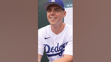 There are always those teammates that wouldn’t make good roommates. 😂 #dodgers #mlb #losangeles