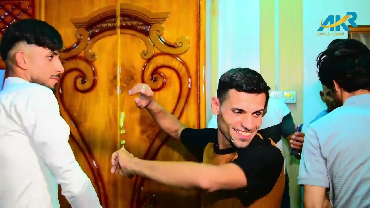 شوفو فرحة اهل لعريس وعمامة ماتنوصف 10 دقايق تشاهد وماتمل لفديو حفل زفاف حسين علي للستفسار07726645960