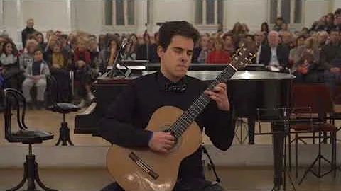 Preludio C minor (Agustin Barrios) played by David...