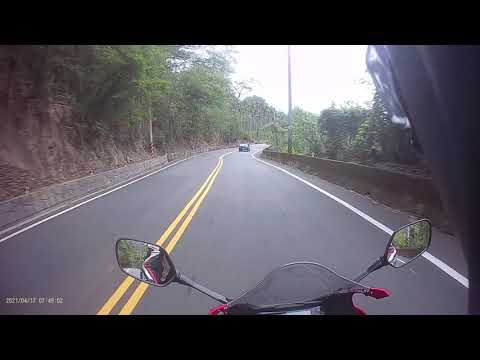 1100417 台21 天冷 差點車禍