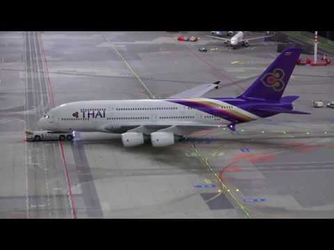 Fantastic Planespotting At London Heathrow From 12 9 19 Youtube - thai airways boeing 747 400 star alliance livery roblox