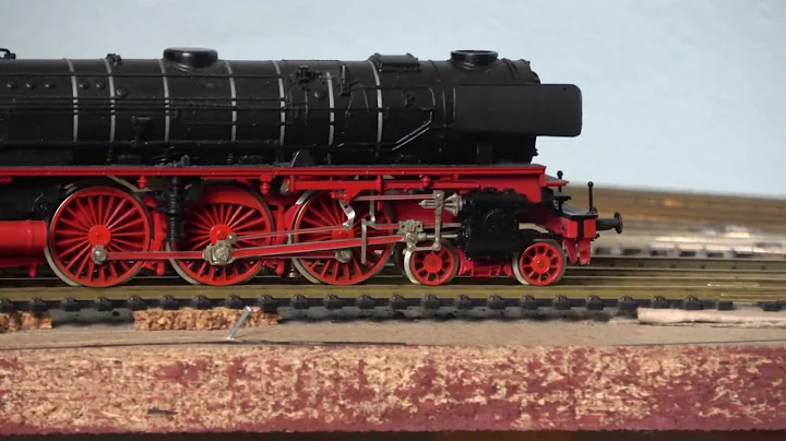 Train compositions w/ Pacific class 4-6-2 class 01, 03 , and 01.10 (coal) with 1956  F1/F2 "Hanseat"