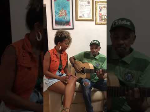 Cléber Augusto ao Violão com Maria Menezes cantando “Deixe Estar”!