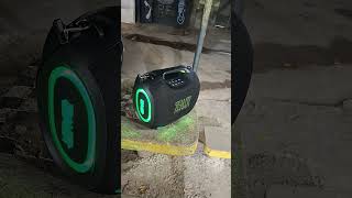 zealot ze21 tocando no aberto #subgrave #speaker #bass #music #smartphone