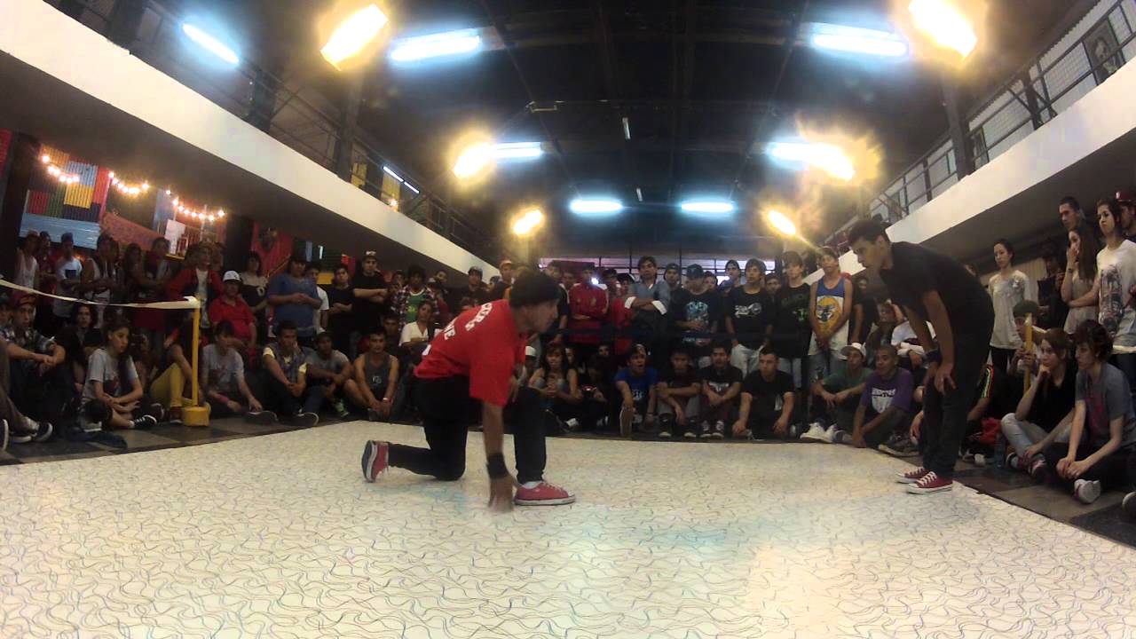 Pablon vs Code Four - Desafio BBoy 1v1 - Strike Rabbit BBoy Battle 2012 ...