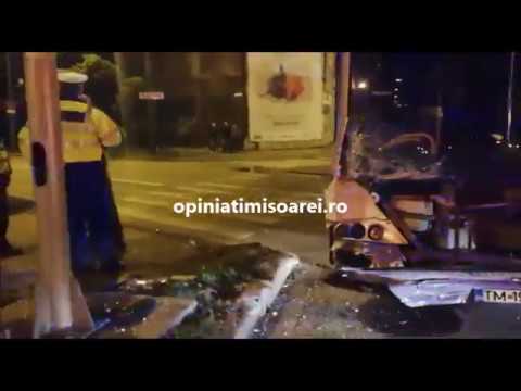 Accident violent in intersectie, la Timisoara