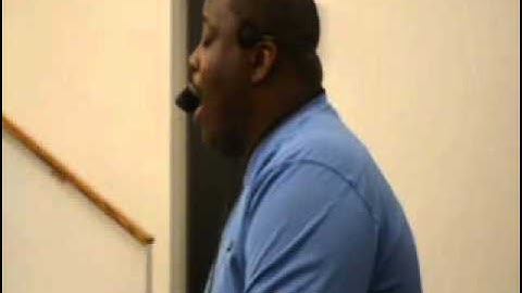 Jackie Williams singing with Roland VP7 Vocal Processor