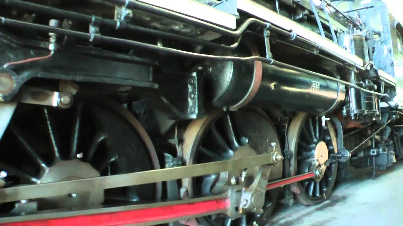 蒸気機関車 D50 140号機 梅小路蒸気機関車館 - YouTube