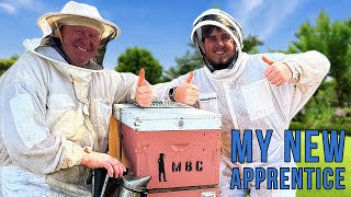 Giving A Bee Hive To My Biggest Fan | The Bush Bee Man by The Bush Bee Man 4,422 views 6 months ago 12 minutes, 40 seconds