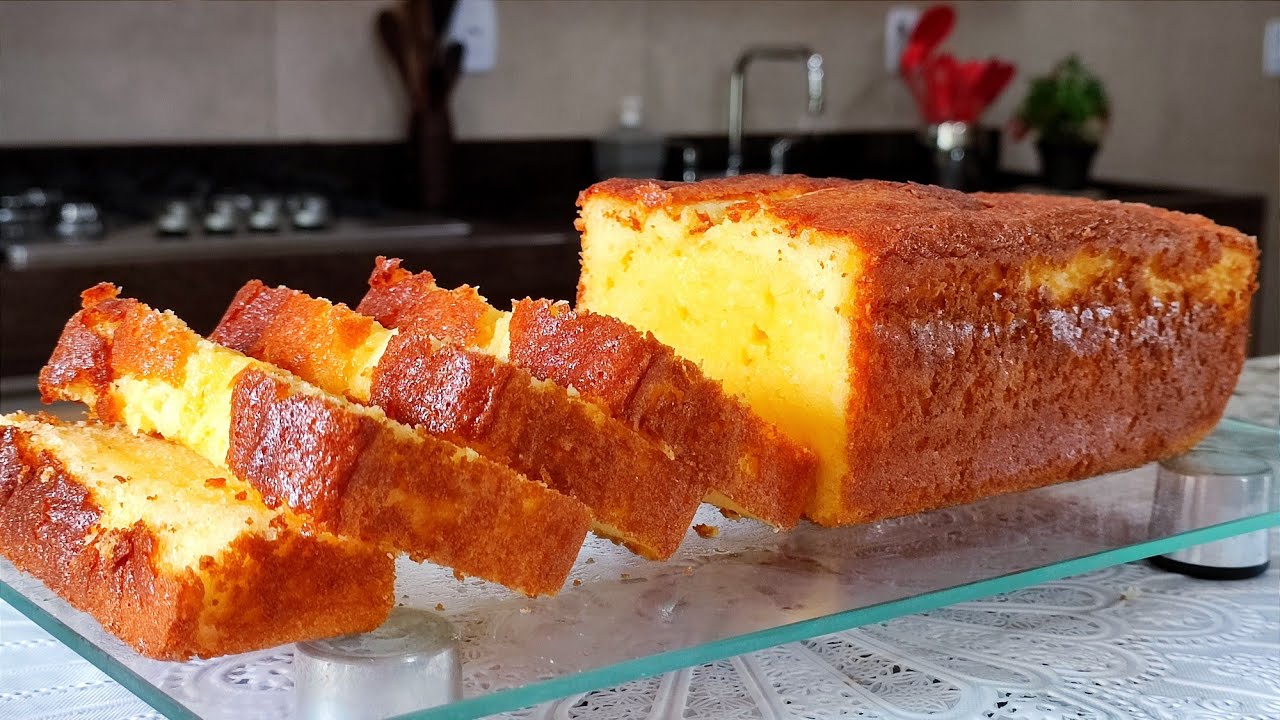 Bolo de fubá cremoso para o café da tarde