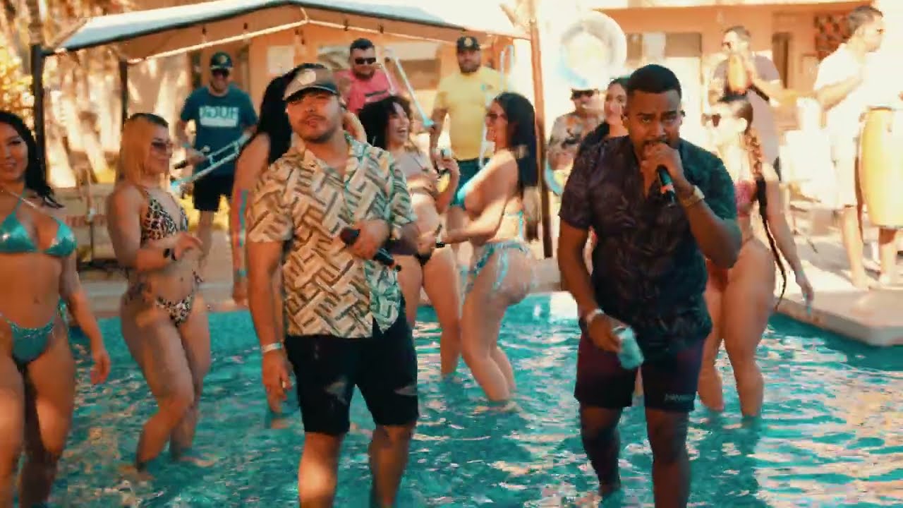 Popurrí Caliente Caliente, Calzones de Bolitas - Banda la Única del Rancho.