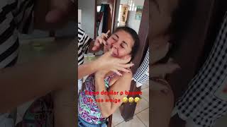 Depilando O Bigode Da Sua Amiga