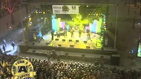 Rawlins Cross - A Little of Your Lovin' (Live)