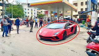LAMBORGHINI Enters PetrolStation In INDIA (Crazy Reactions)