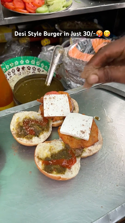 West Delhi Best Desi Burger🥵 #burger #burgerrecipe #burgerviral #burgerlovers #streetfood #foodie
