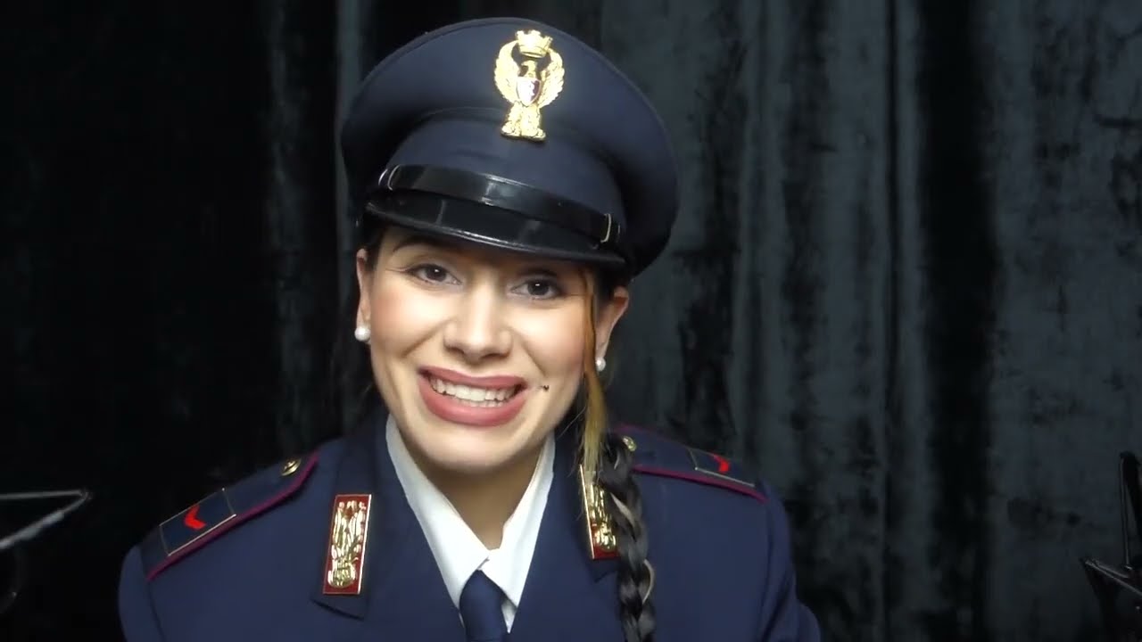 ASMR Ellie Alien -  Unintelligible Pleasant Policewoman