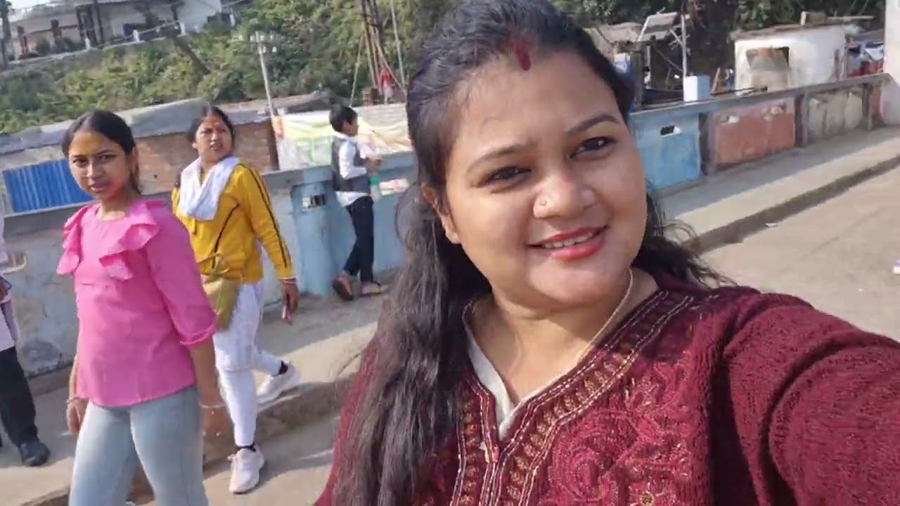 তারাপিঠ থেকে messenger  গেলাম ঘুরতে 