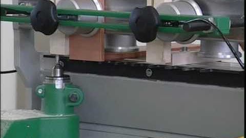 Omec 750 & 750I Semi auto dovetail joint machine www.woodworkmachinery.co.uk