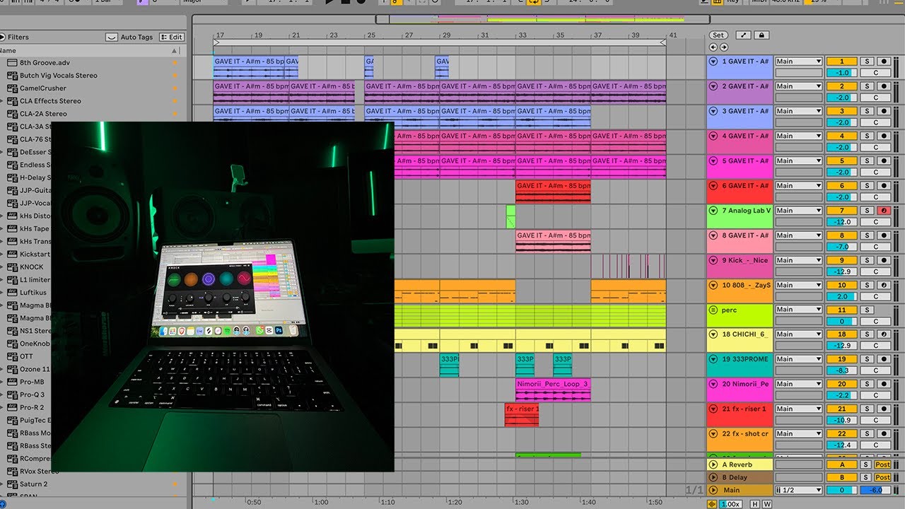 creando beats para el próximo disco de ROA
