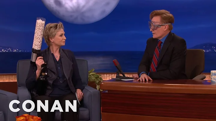 Jane Lynch Plays "Popped Quiz" With Conan & Andy R...