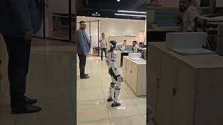 Stronger vision, smarter security—Farnek Security Robot. #farnek #trending #smartsecurity