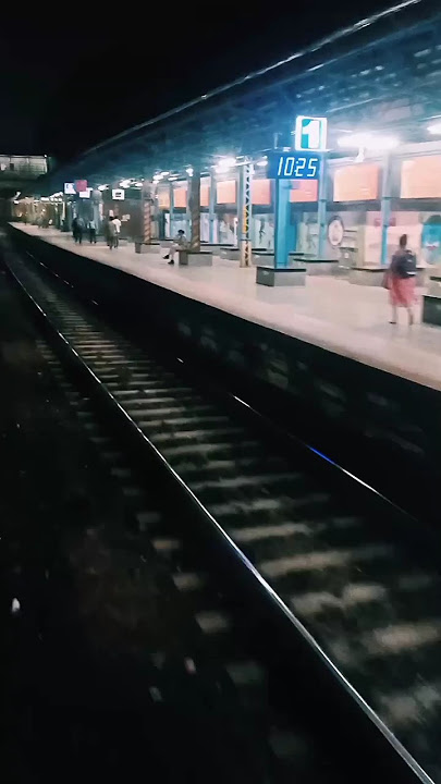 Aaj Ki Raat Badi Katil Hai, Aaj Ki Saam Dhalegi Kaise, Aaj Ki raat Kategi Kaise #trending #viral