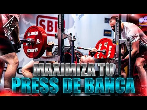 El japonés de 72 años que levanta 122 kilos en press banca