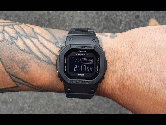G-SHOCK★GW-B5600BC-1BJF★試着のみ★Bluetooth CASIO G-SHOCK GW-B5600BC-1B - YouTube