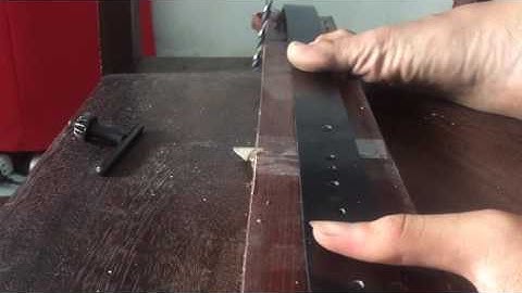 Đục lỗ dây thắt lưng chuẩn