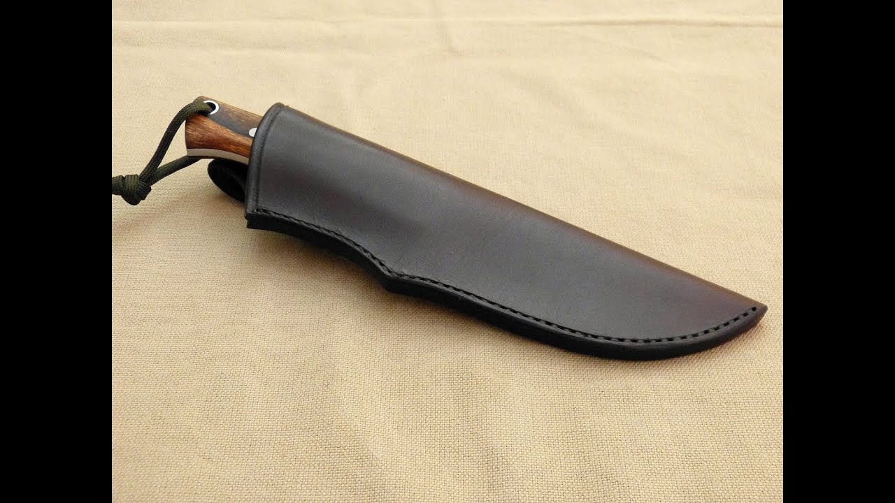 Funda de cuchillo de bushcraft hecha en cuero - Quercur Leathercraft