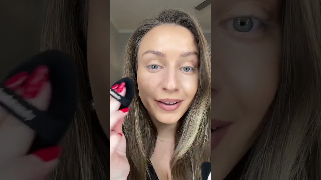 Новая прессованная пудра Easy Bake от Huda Beauty ✨ Оттенок «Фунтовый кекс» или «Персиковый кекс»...