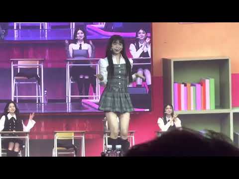 230211 IVE (아이브) 안유진 - Dolphin 돌핀 IVE THE FIRST FAN CONCERT 〈The Prom Queens〉
