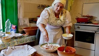 Discover a wedding pasta dish from Sardinia! | Pasta Grannies