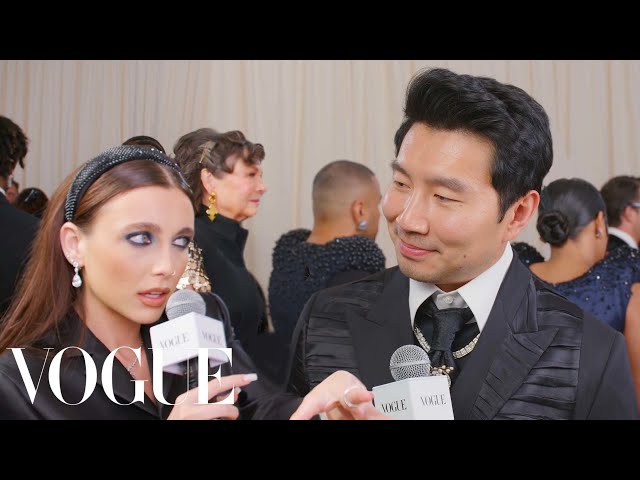 1 week until the MET GALA! emma chamberlain will be back hosting the met  for @voguemagazine for the THIRD consecutive years. the 2023 met…